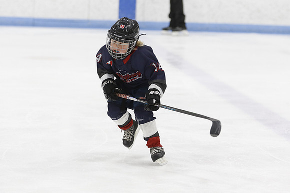 _63A0300_3 15 pm U9MD Strathroy Jr Rockets vs Lambton Shores Predators Memorial