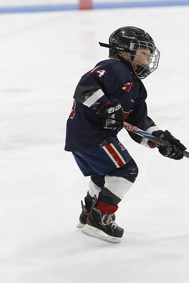 _63A0094_3 15 pm U9MD Strathroy Jr Rockets vs Lambton Shores Predators Memorial