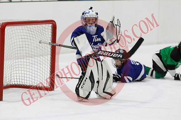 _63A7601_11 00 am - U7D2 - Port Colborne Blue vs Cayuga Stars Green - GREEN A