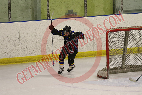 7Z7A3884_8 00 am – U13D2 – Mid-Huron vs St Thomas – Kinsmen