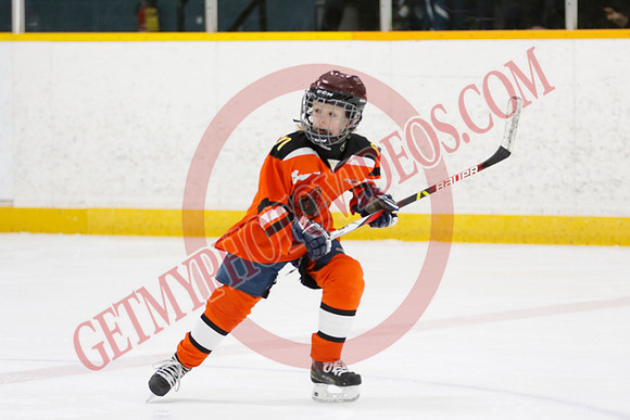 _63A6370_10 00 am - U11 - Orono Leafs Team 4 The Pylons vs Clarington Thunder 6 Raiders - Pad B