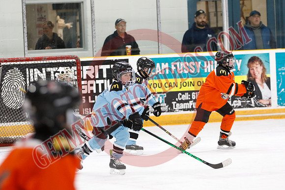 _63A1581_8 00 am - U11 - Quinte West River Rats Hockey vs Quinte West Custom Promotions - Pad A