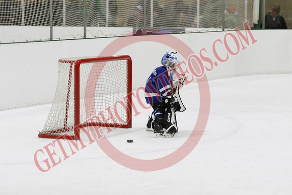 _63A7593_11 00 am - U7D2 - Port Colborne Blue vs Cayuga Stars Green - GREEN A