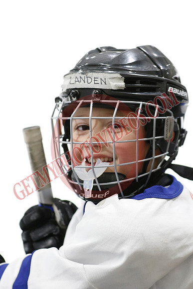 _63A7342_8 30 am - U7D3 - Port Colborne White vs Centre Wellington Fusion Red - BLUE A