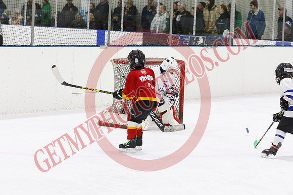 _63A7496_8 30 am - U7D3 - Port Colborne White vs Centre Wellington Fusion Red - BLUE A