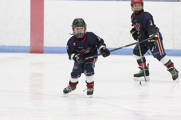 _63A0071_3 15 pm U9MD Strathroy Jr Rockets vs Lambton Shores Predators Memorial