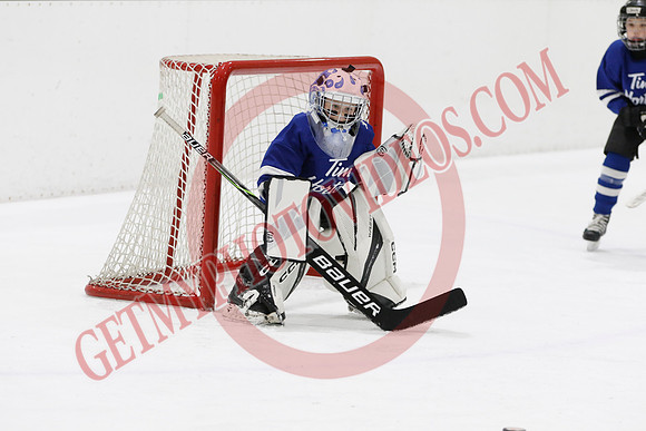 _63A7724_11 00 am - U7D2 - Port Colborne Blue vs Cayuga Stars Green - GREEN A