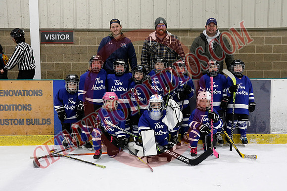 _63A8617_11 00 am - U7D2 - Port Colborne Blue vs Cayuga Stars Green - GREEN A