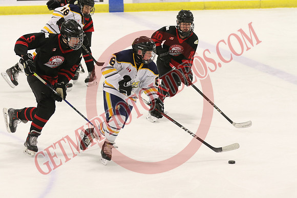 7Z7A1404_7 15 am – U13D1 – Oakridge vs Ilderton – Eastlink