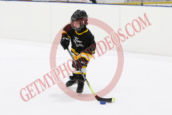 _63A8131_8 30 am - U7D3 - Dunnville Red Pandas vs Stoney Creek Warriors 2- BLUE B