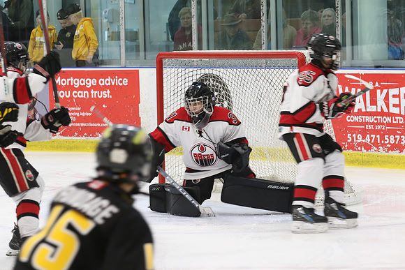 7Z7A4470_10 45 am - U11 AAA - Brantford 99ers vs Sarnia Lambton Jr Stings - Molson