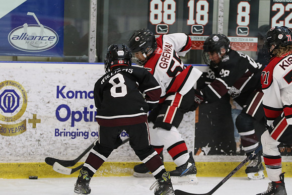 7Z7A4915_4 15 pm - U11 AAA - 3rd A vs 2nd A - Molson