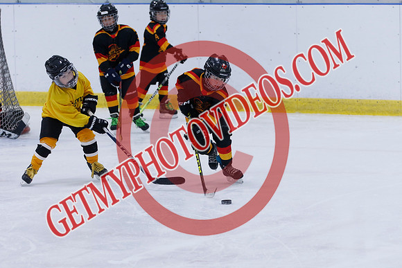_63A1091_8 00 am - 2018 - Kawartha Canucks vs Quinte Golden Bulls - Sel