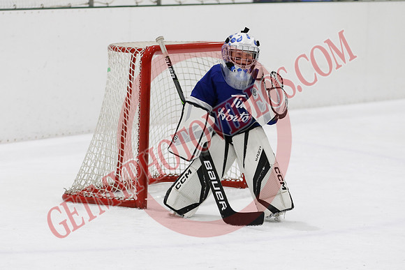 _63A7630_11 00 am - U7D2 - Port Colborne Blue vs Cayuga Stars Green - GREEN A