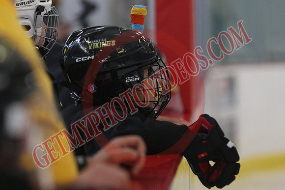 1C2A4854_GM 8 - RINK 2