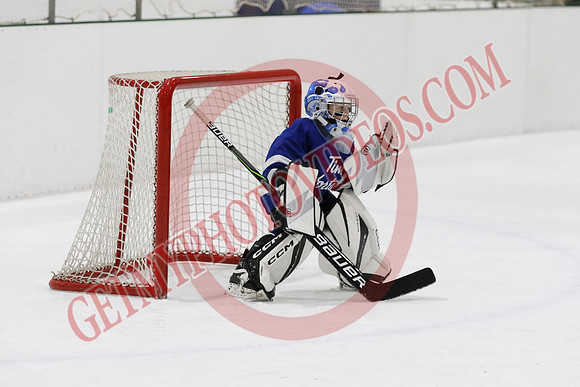 _63A7540_11 00 am - U7D2 - Port Colborne Blue vs Cayuga Stars Green - GREEN A