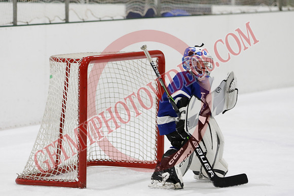 _63A7543_11 00 am - U7D2 - Port Colborne Blue vs Cayuga Stars Green - GREEN A