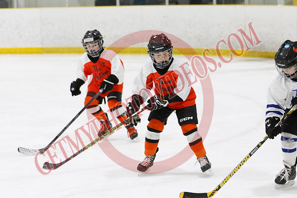 _63A1382_11 45 am - U8LL2 - West Niagara Leafs vs Wainfleet Wild - YELLOW B