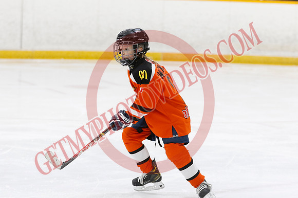 _63A6391_10 00 am - U11 - Orono Leafs Team 4 The Pylons vs Clarington Thunder 6 Raiders - Pad B