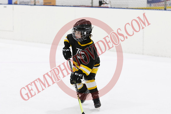 _63A8134_8 30 am - U7D3 - Dunnville Red Pandas vs Stoney Creek Warriors 2- BLUE B