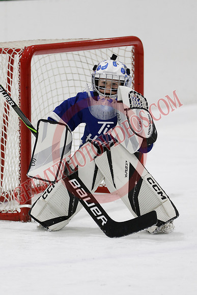 _63A7626_11 00 am - U7D2 - Port Colborne Blue vs Cayuga Stars Green - GREEN A