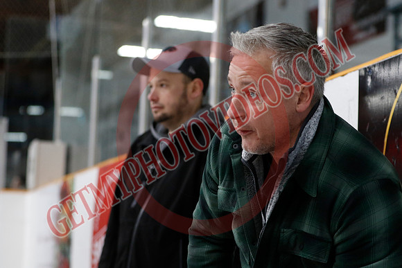 _63A1535_8 00 am - U11 - Quinte West River Rats Hockey vs Quinte West Custom Promotions - Pad A
