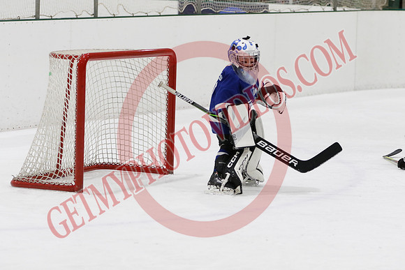 _63A7598_11 00 am - U7D2 - Port Colborne Blue vs Cayuga Stars Green - GREEN A