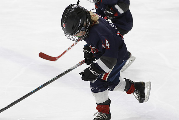 _63A0164_3 15 pm U9MD Strathroy Jr Rockets vs Lambton Shores Predators Memorial