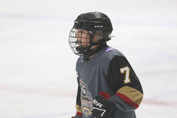 032A2417_11 15 am – U13 B – Norfolk Knights vs Oshawa Generals – IDMA