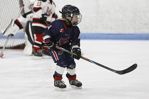 _63A0130_3 15 pm U9MD Strathroy Jr Rockets vs Lambton Shores Predators Memorial