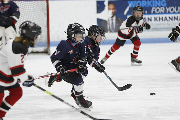 _63A0248_3 15 pm U9MD Strathroy Jr Rockets vs Lambton Shores Predators Memorial