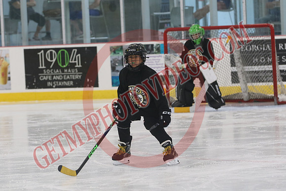 1C2A5197_GM 8 - RINK 2