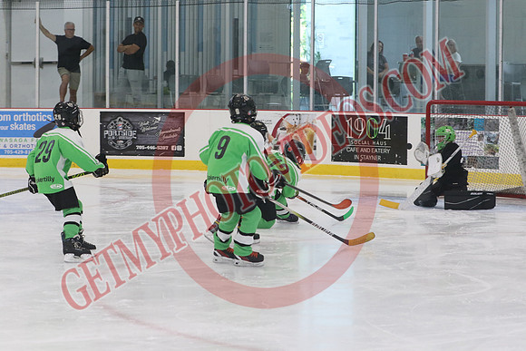 1C2A5384_GM 8 - RINK 2