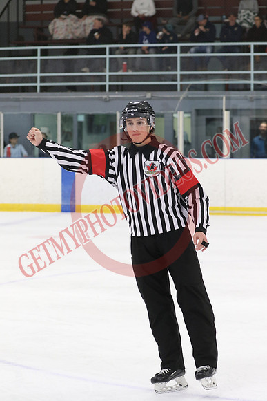 7Z7A2178_7 50 pm – U15 – QF – 4 th vs 5 th – Tri-Township