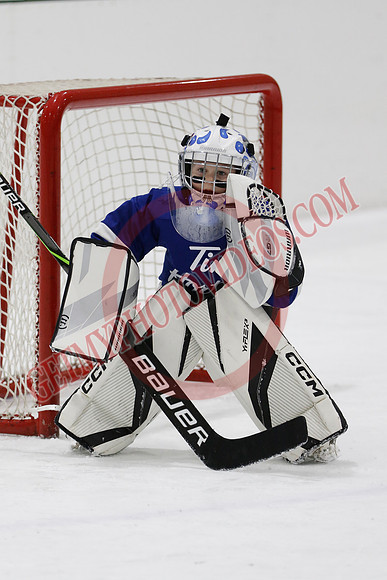 _63A7625_11 00 am - U7D2 - Port Colborne Blue vs Cayuga Stars Green - GREEN A