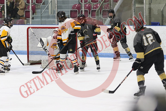 20241101-1634_10 20 am – U18B – South Grey Spartans vs South Oxford Storm – Memorial