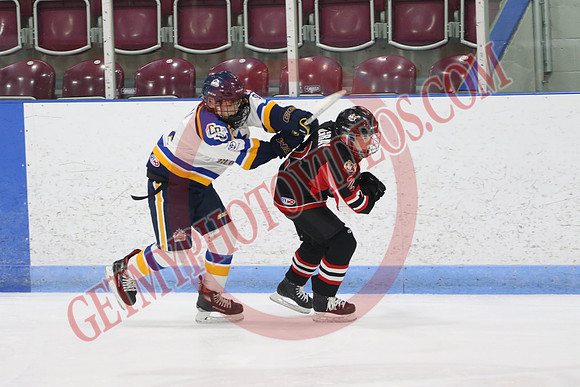 7Z7A6763_7 40 pm – U13A – Osgoode Richmond Romans vs Collingwood Jr Blues – Memorial