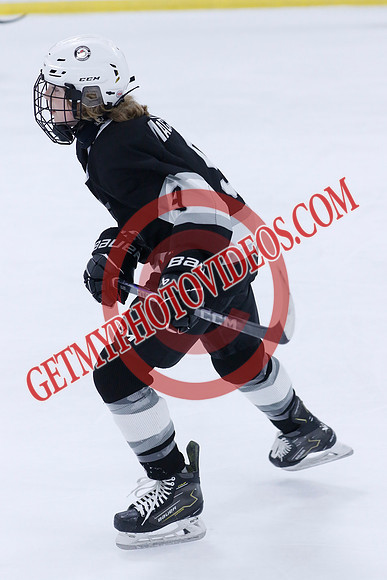 _63A4181_4 00 pm - 2011 - Silverkings vs McDonalds Electric Hockey - MNP