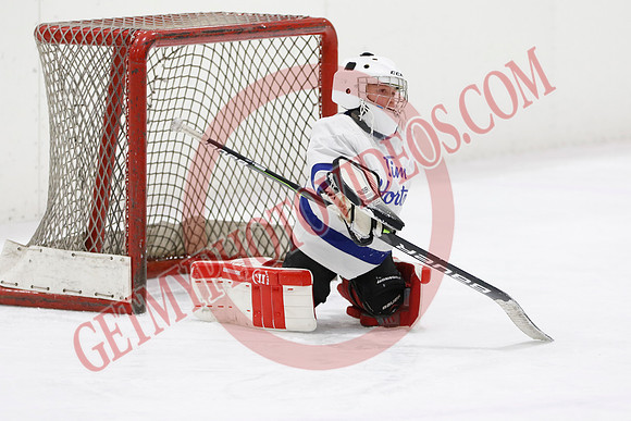_63A7614_8 30 am - U7D3 - Port Colborne White vs Centre Wellington Fusion Red - BLUE A