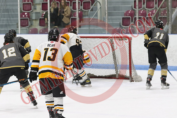 20241101-1609_10 20 am – U18B – South Grey Spartans vs South Oxford Storm – Memorial