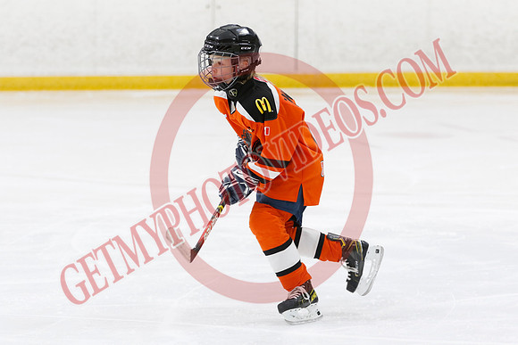 _63A6399_10 00 am - U11 - Orono Leafs Team 4 The Pylons vs Clarington Thunder 6 Raiders - Pad B