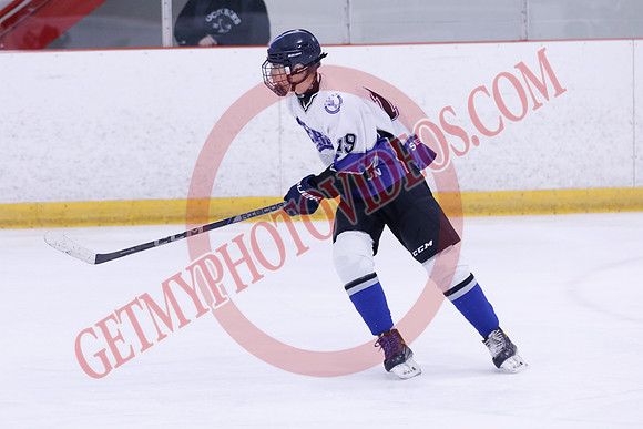 _63A1333_8 30 pm - U18A - Upper York Admirals Marshall vs SE Edmonton 701 - West