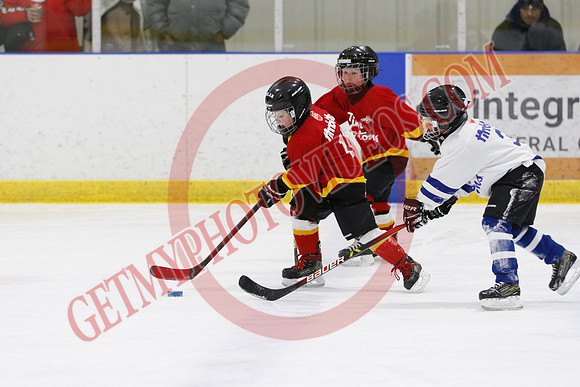 _63A7580_8 30 am - U7D3 - Port Colborne White vs Centre Wellington Fusion Red - BLUE A