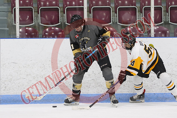 20241101-1383_10 20 am – U18B – South Grey Spartans vs South Oxford Storm – Memorial