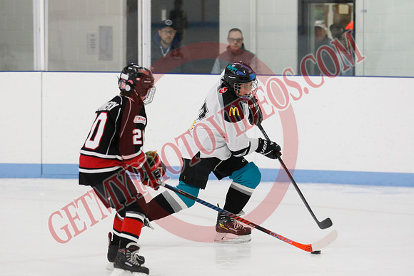 _63A8272_10 00 am - U11 SL - Ted Reeve Tornados vs Lindsay Muskies