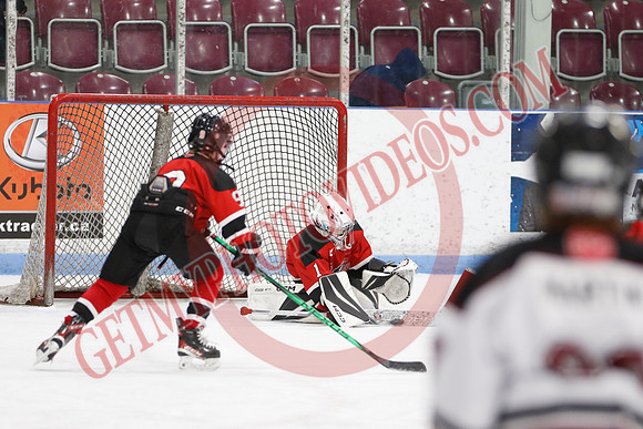 _63A9354_9 00 am – U9MD – Lambton Shores Predators vs Tillsonburg Tornadoes – Memorial