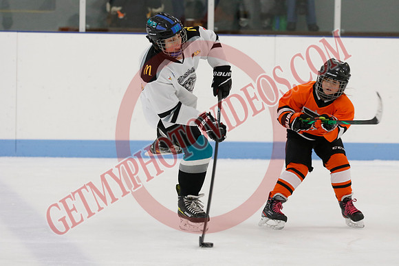 _63A7545_3 00 pm - U11 SL - W Game 4 B vs W Game 3 B