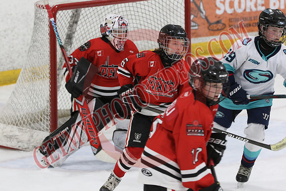 032A7034_3 10 pm - U13A - Copper Cliff Reds vs South Simcoe Storm - West
