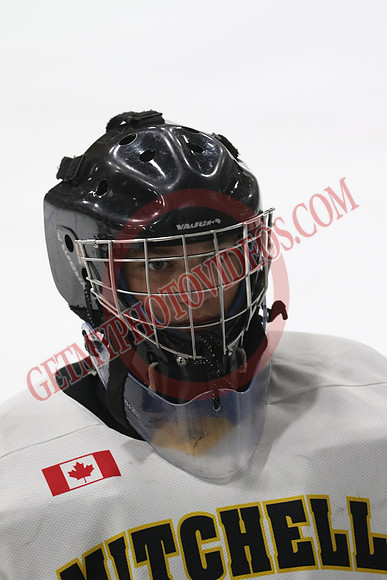 7Z7A3646
