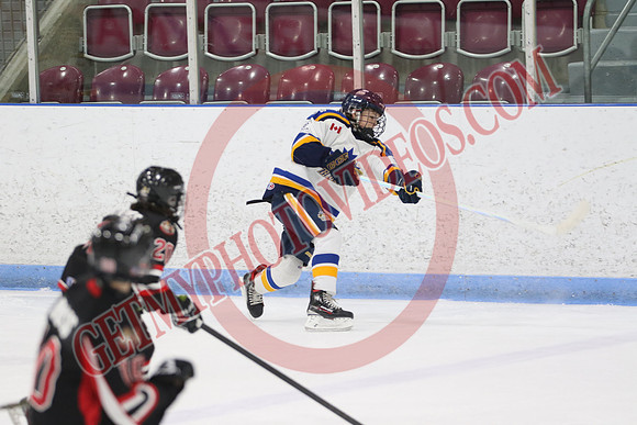 7Z7A6476_7 40 pm – U13A – Osgoode Richmond Romans vs Collingwood Jr Blues – Memorial